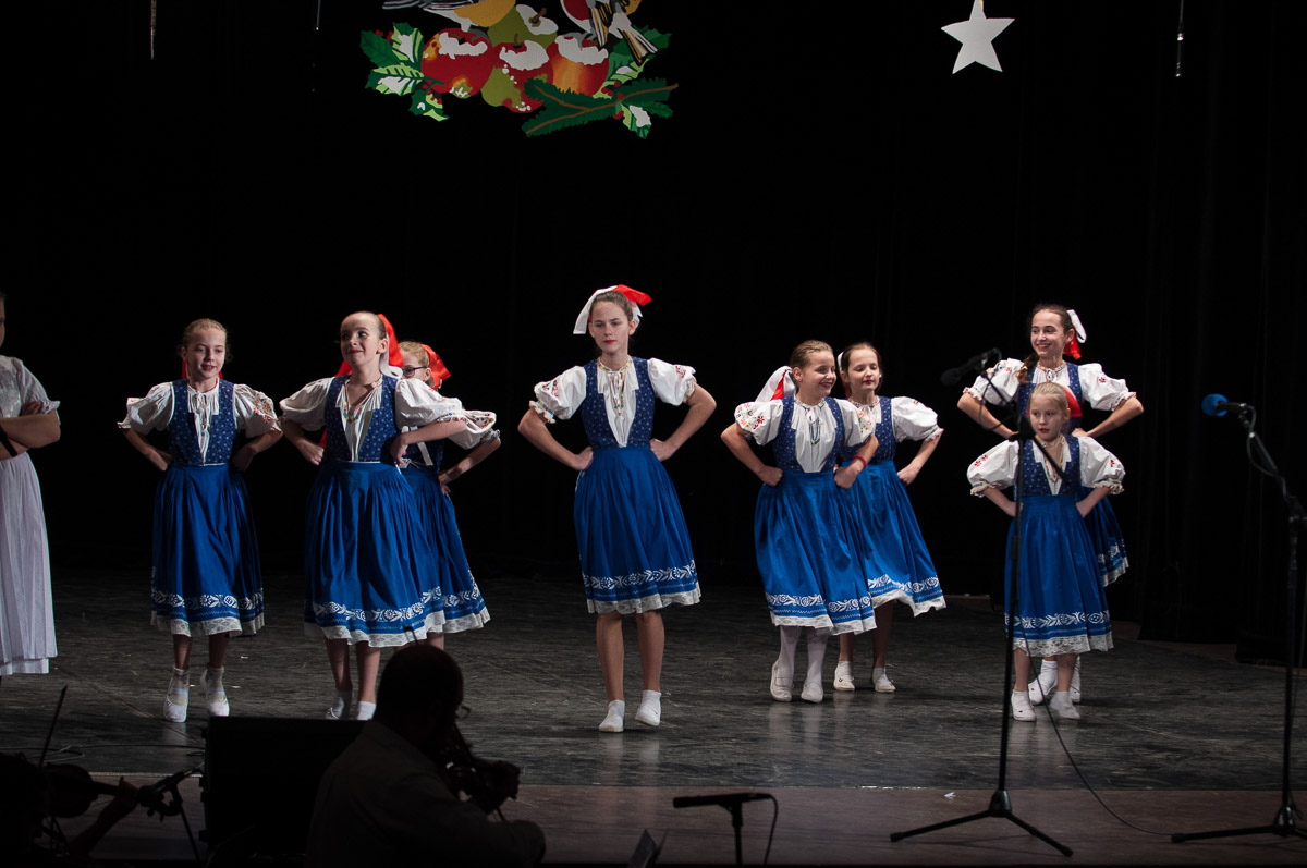 Koncert Vianoce, čas zázrakov. Základná umelecká škola Dubnica nad Váhom.