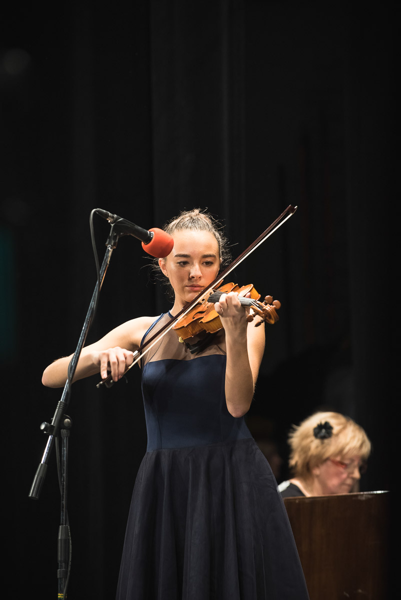 ZUŠ Dubnica nad Váhom_Od Lucie do Vianoc, vianočný koncert 2017