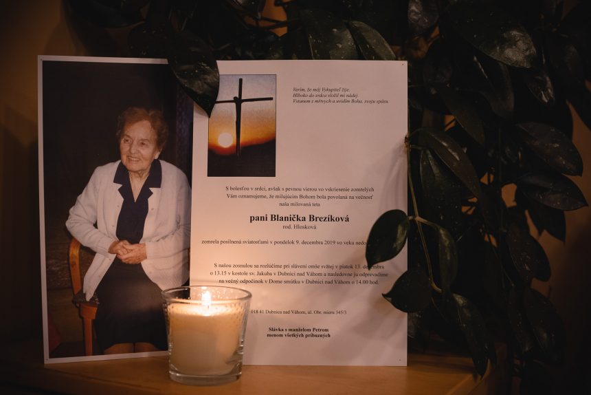 Zomrela prvá riaditeľka ZUŠ Dubnica nad Váhom, pani Brezíková, česť jej pamiatke.