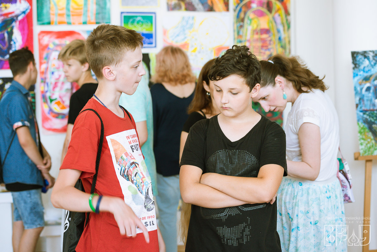 Vernisáž výstavy žiakov výtvarného odboru Základnej umeleckej školy Dubnica nad Váhom