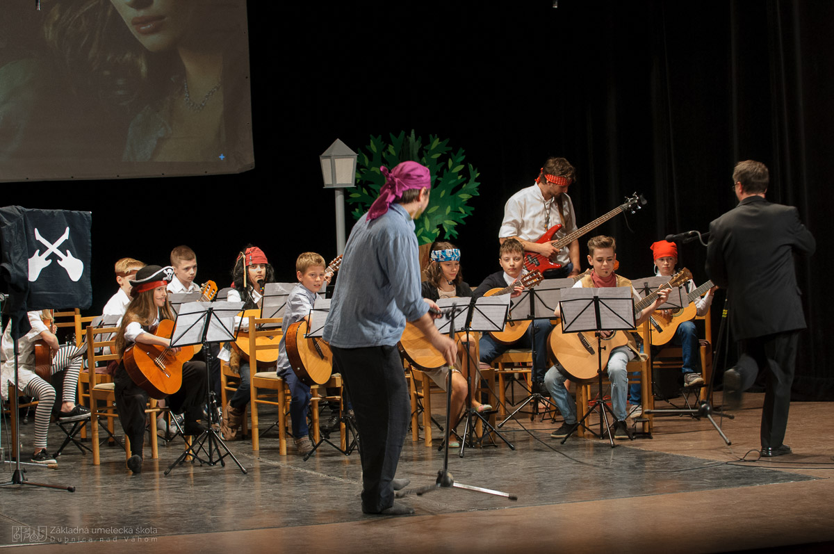 Život bez teba je len prázdny film_Koncert ZUŠ Dubnica nad Váhom