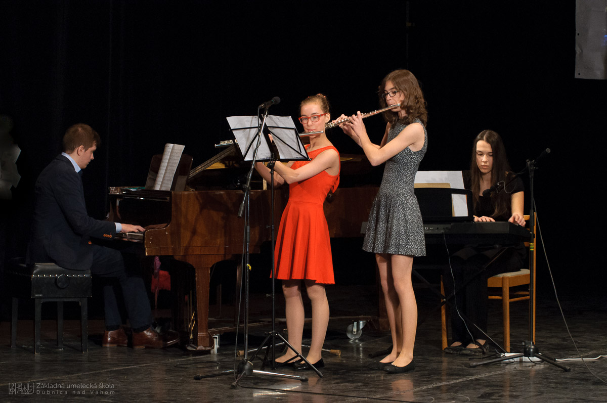 Život bez teba je len prázdny film_Koncert ZUŠ Dubnica nad Váhom