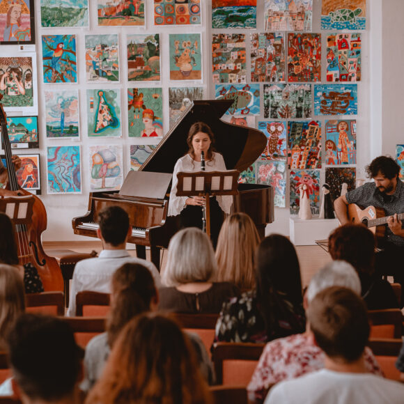 koncert absolventov hudobného odboru ZUŠ Dubnica nad Váhom, školský rok 2022/2023