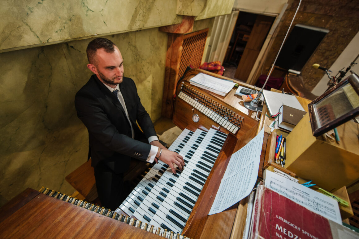 Orgánový koncert