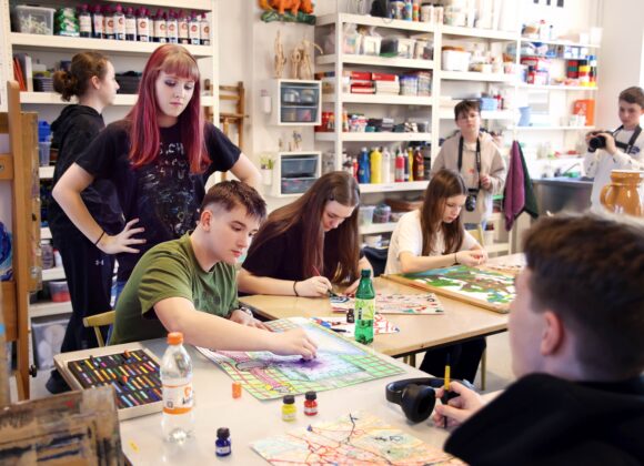 AVO fotilo vo výtvarnom ateliéri