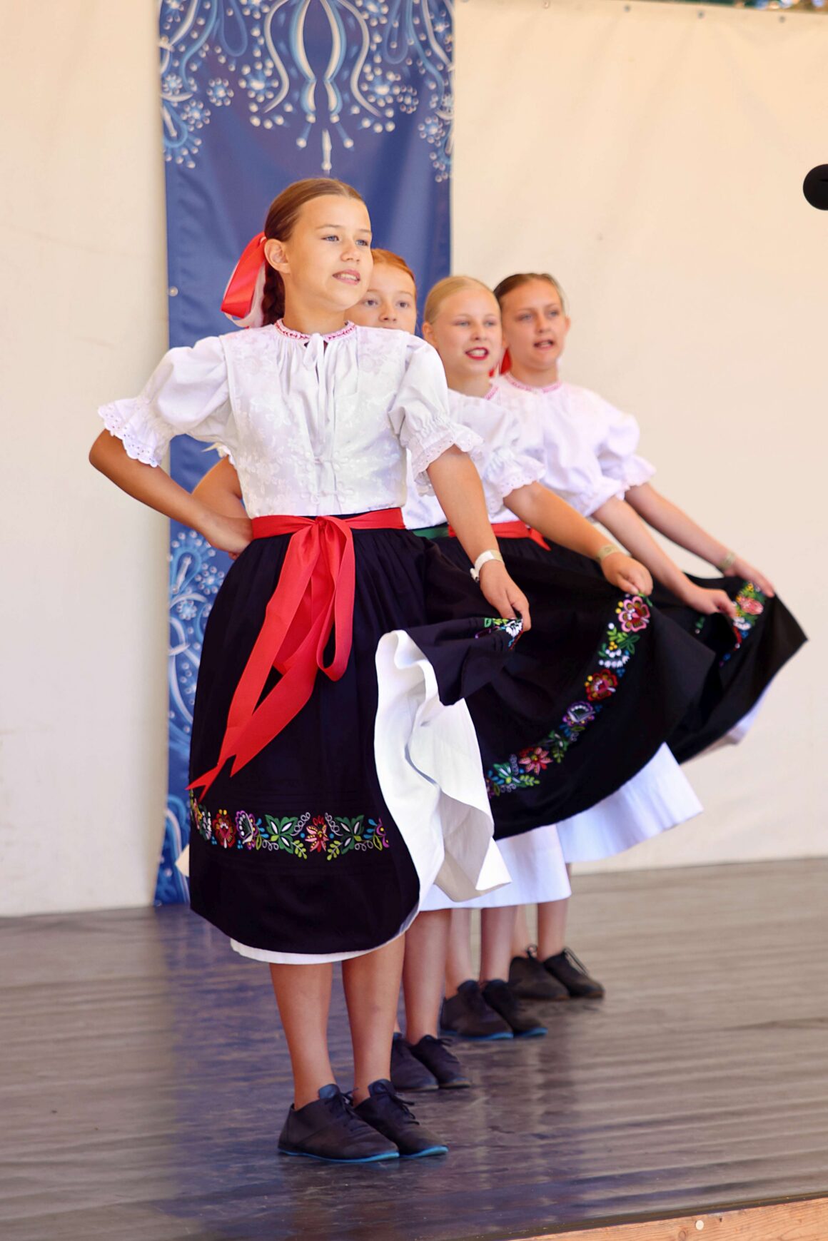 32. Dubnický Folklórny Festival Sprievod našej Prvoseinky