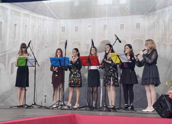 image002 Kvetinové slávnosti v Dubnici